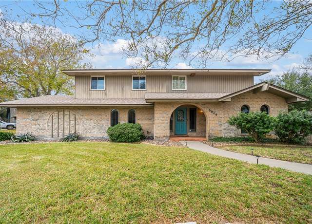 Property at 5049 Moultrie Dr, Corpus Christi, TX 78413, 4 beds, 2.5 baths
