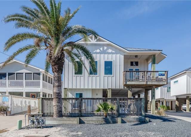 Property at 524 S 12th St, Sunrise Hbr Unit D, Port Aransas, TX 78373, 4 beds, 3.5 baths