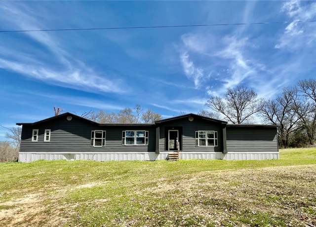 Property at 18533 Fm 850, Arp, TX 75750, 5 beds, 2 baths
