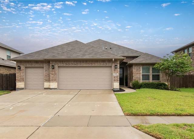 Property at 2229 Aquila St, Corpus Christi, TX 78414, 3 beds, 2 baths