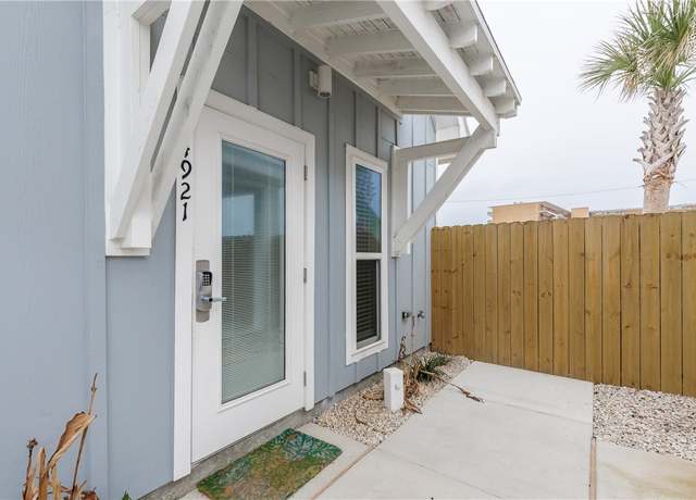 Property at 14921 Pirates Cove Dr, Corpus Christi, TX 78418, 2 beds, 2 baths