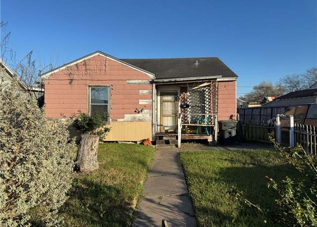Property at 2506 Crews St, Corpus Christi, TX 78405, 2 beds, 1 bath