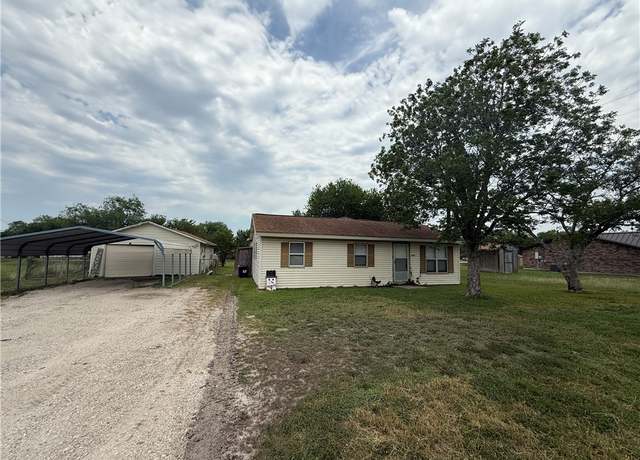 Property at 9047 County Road 471, Mathis, TX 78368, 3 beds, 1 bath