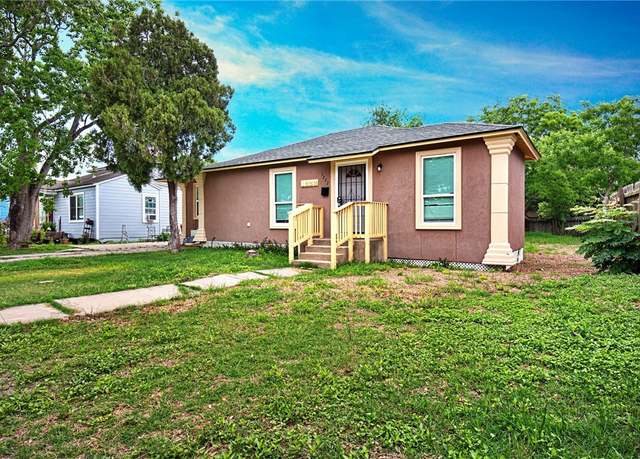 Property at 1222 Maryland Dr, Corpus Christi, TX 78404, 3 beds, 2 baths