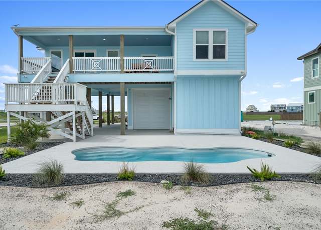 Property at 1509 Cape Velero Dr, Rockport, TX 78382, 3 beds, 2 baths