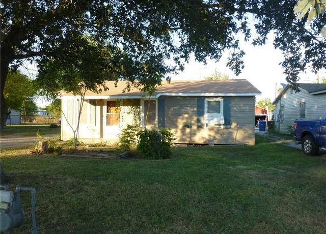 Property at 11230 Blades St, Corpus Christi, TX 78410, 3 beds, 1 bath