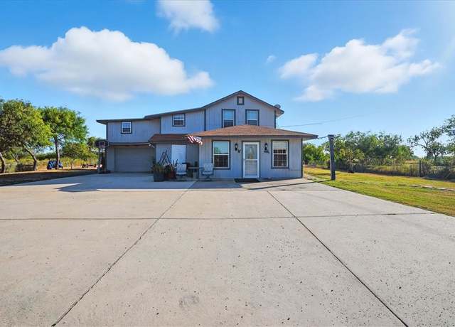 Property at 6313 County Road 1612, Portland, TX 78374, 3 beds, 2.5 baths