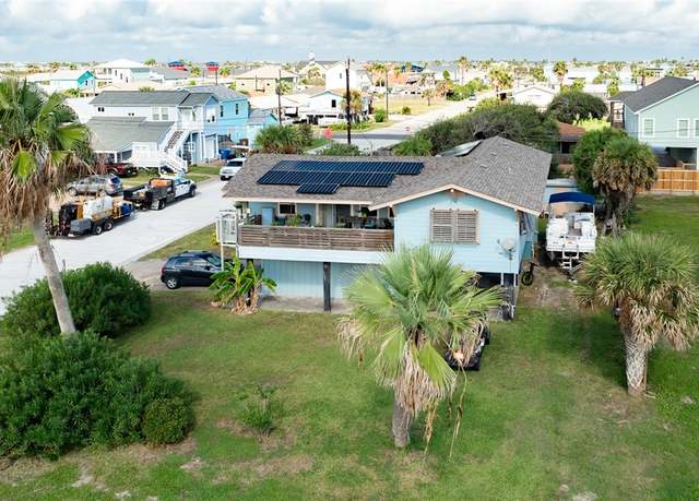 Property at 424 Trojan St, Port Aransas, TX 78373, 4 beds, 3 baths