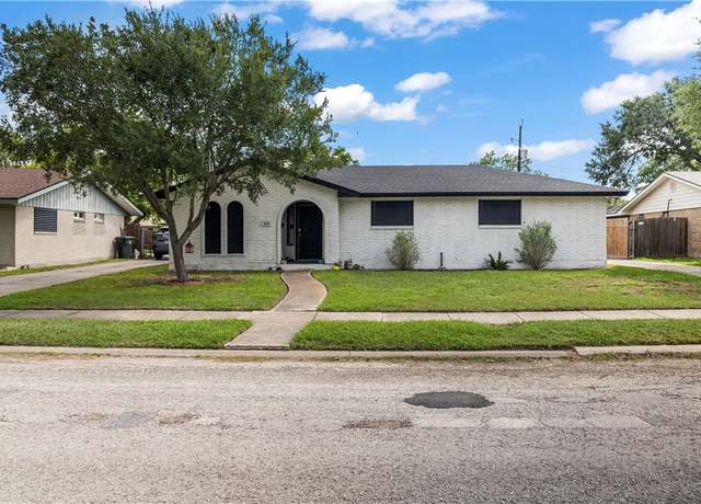 Property at 3614 Capri Dr, Corpus Christi, TX 78415, 3 beds, 2 baths