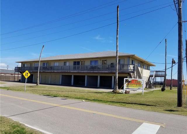 Property at 4502 Surfside Blvd, Corpus Christi, TX 78402, 12 beds, 8 baths