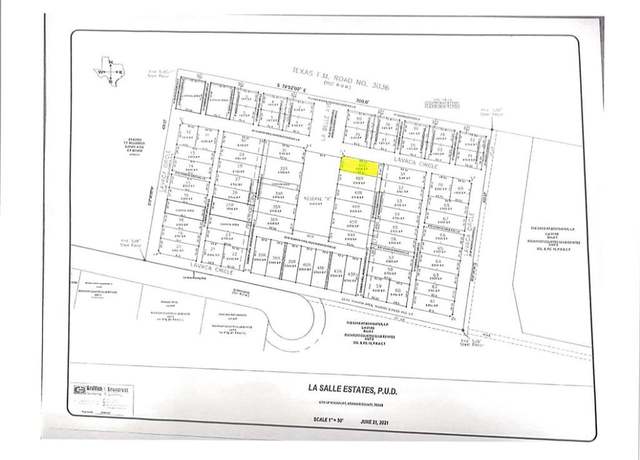 Property at 103 Lafayette Ln, Rockport, TX 78382