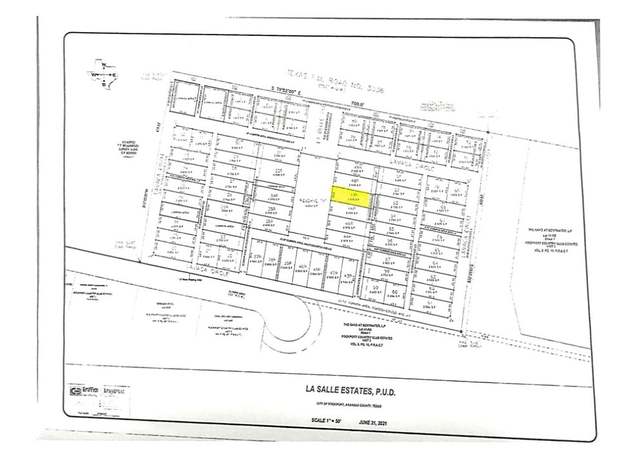 Property at 107 Lafayette Ln, Rockport, TX 78382