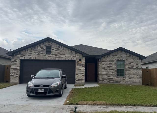 Property at 2689 Westeros St, Corpus Christi, TX 78415, 3 beds, 2 baths