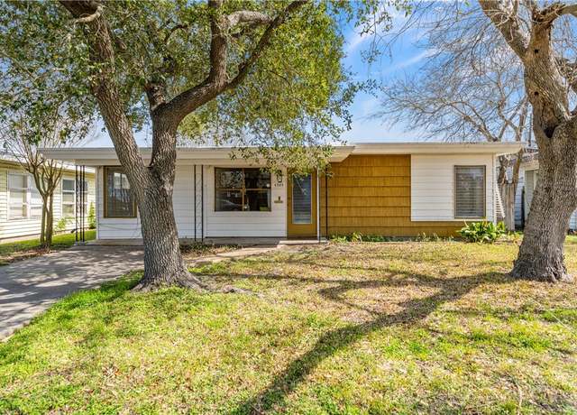 Property at 4349 Amherst Dr, Corpus Christi, TX 78412, 3 beds, 2 baths