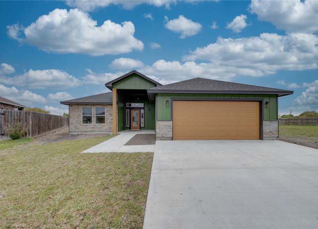 Property at 2533 Luzius Dr, Corpus Christi, TX 78418, 4 beds, 3 baths