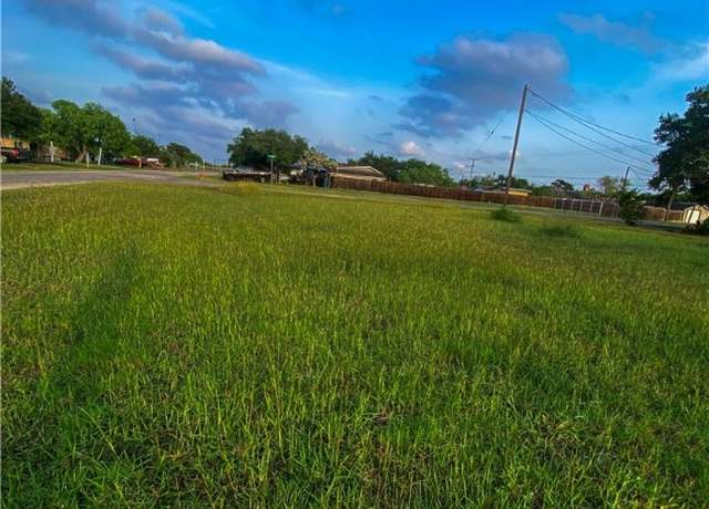 Property at 0 E 3rd St & N Grape Ave St, Bishop, TX 78343