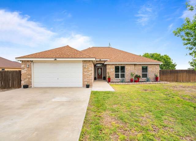 Property at 156 Lakeview Trce, Three Rivers, TX 78071, 3 beds, 2.5 baths
