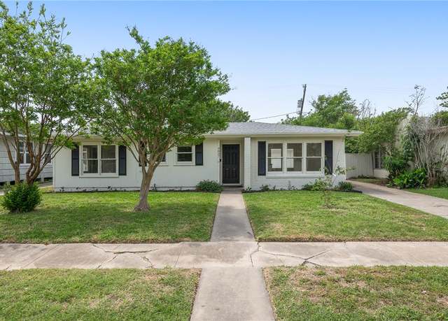 Property at 4837 Monette Dr, Corpus Christi, TX 78412, 3 beds, 3 baths