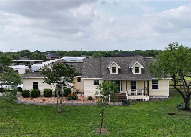 Property at 5849 Grand Lake Cir, Robstown, TX 78380, 4 beds, 3 baths