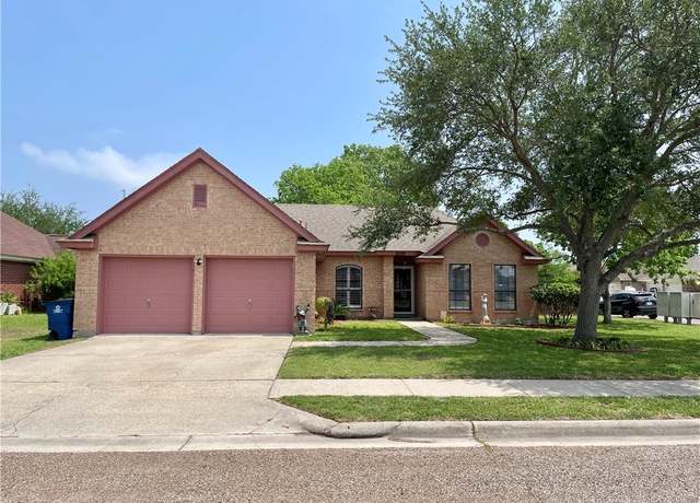Property at 2074 Sweetbay Dr, Ingleside, TX 78362, 3 beds, 2 baths