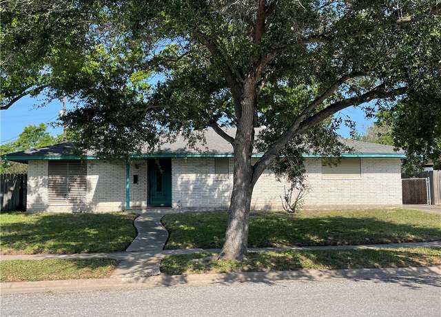 Property at 5406 Fresno Dr, Corpus Christi, TX 78411, 3 beds, 2 baths