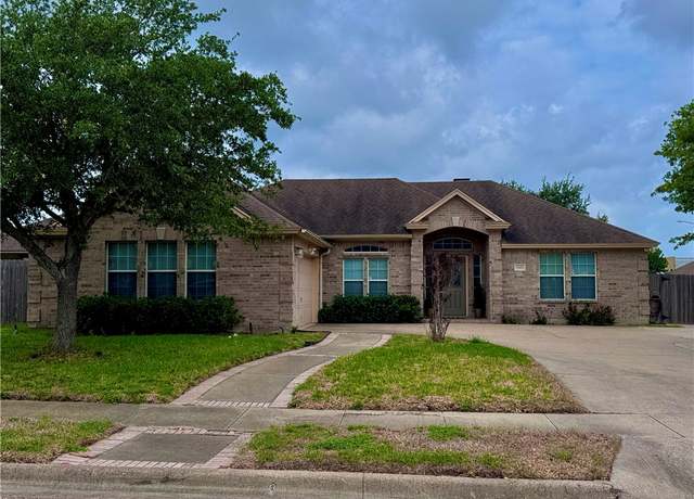 Property at 7601 Bayonne Dr, Corpus Christi, TX 78414, 3 beds, 2 baths