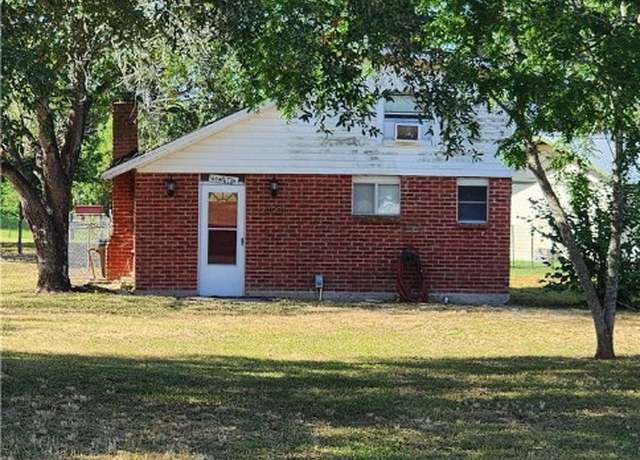 Property at 24901 County Road 350, Mathis, TX 78368, 1.5 baths