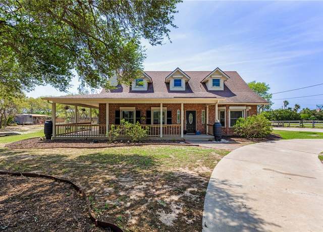 Property at 1901 Ramfield Rd, Corpus Christi, TX 78418, 4 beds, 2.5 baths