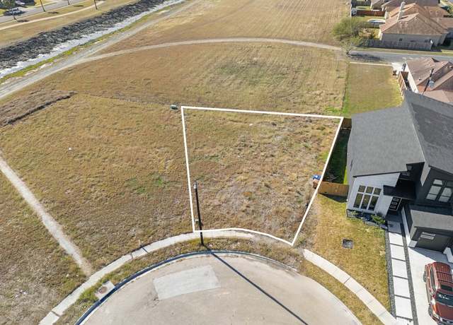 Property at 6725 Paddington Dr, Corpus Christi, TX 78414