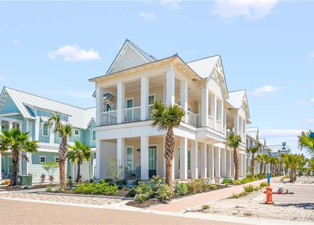 Property at 219 Escape St, Port Aransas, TX 78373, 4 beds, 4.5 baths