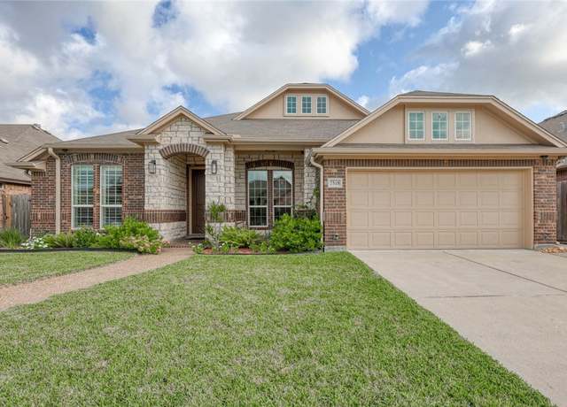 Property at 7518 Idle Hour Dr, Corpus Christi, TX 78414, 4 beds, 3 baths