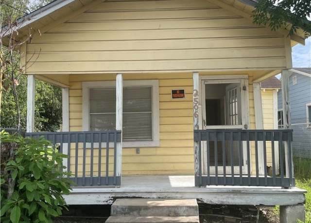 Property at 2506 Mary St, Corpus Christi, TX 78405, 2 beds, 1 bath