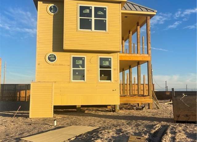 Property at 228 St John Cir, Port Aransas, TX 78373, 3 beds, 2.5 baths