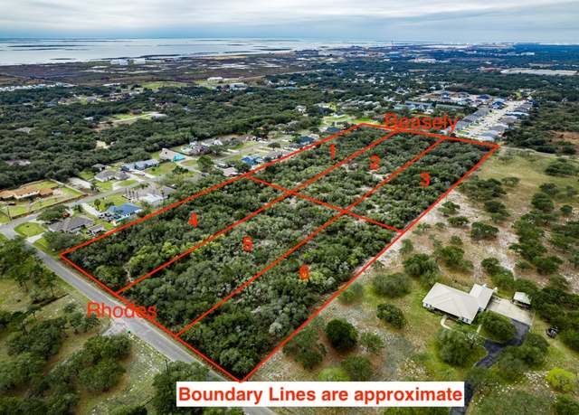 Property at 781 W Rhodes Ave, Aransas Pass, TX 78336