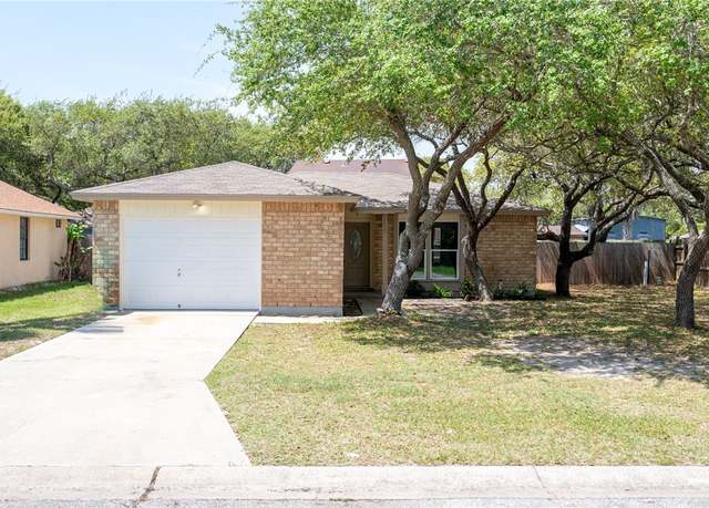 Property at 110 Saunders, Aransas Pass, TX 78336, 3 beds, 2 baths