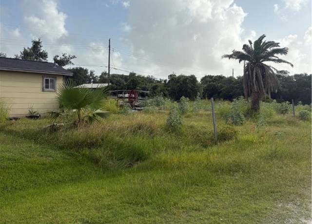 Property at 246 Post Oak Ln, Rockport, TX 78382