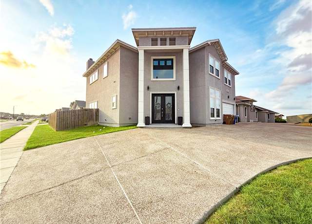 Property at 8137 Berenstain Dr, Corpus Christi, TX 78414, 5 beds, 3.5 baths
