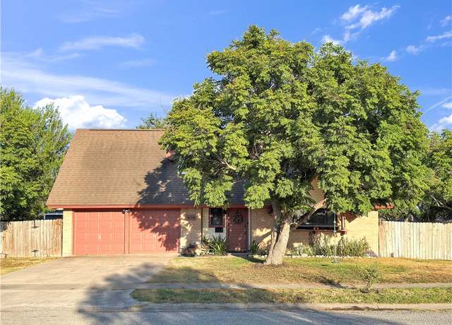 Property at 4174 Monaco St, Corpus Christi, TX 78411, 3 beds, 2.5 baths