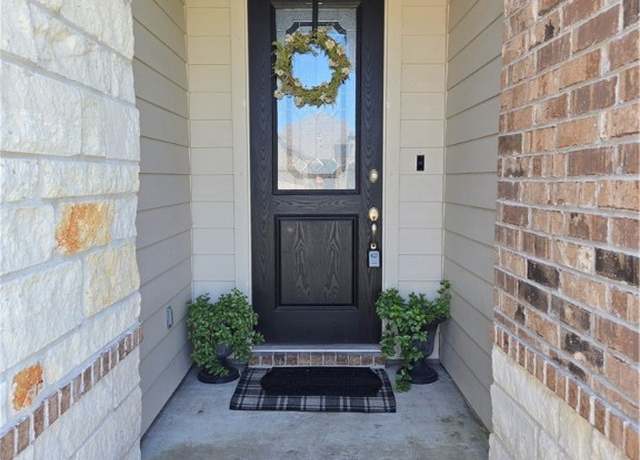 Property at 7725 Hulk Dr, Corpus Christi, TX 78414, 4 beds, 2 baths