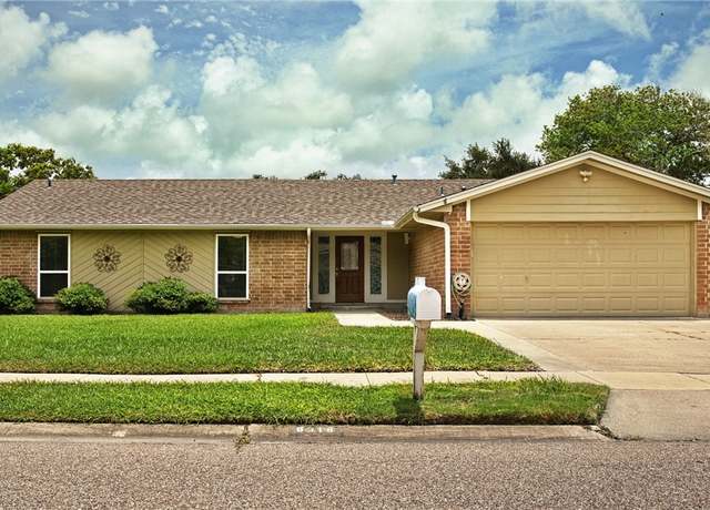 Property at 6318 Seamist Dr, Corpus Christi, TX 78414, 3 beds, 2 baths
