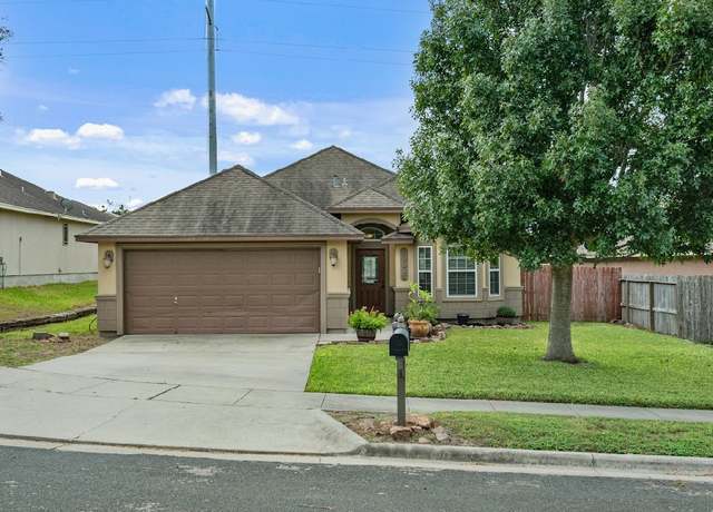 Property at 10813 Julianna Dr, Corpus Christi, TX 78410, 3 beds, 2 baths