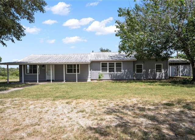 Property at 128 Live Oak Ln, Sandia, TX 78383, 2 beds, 2 baths