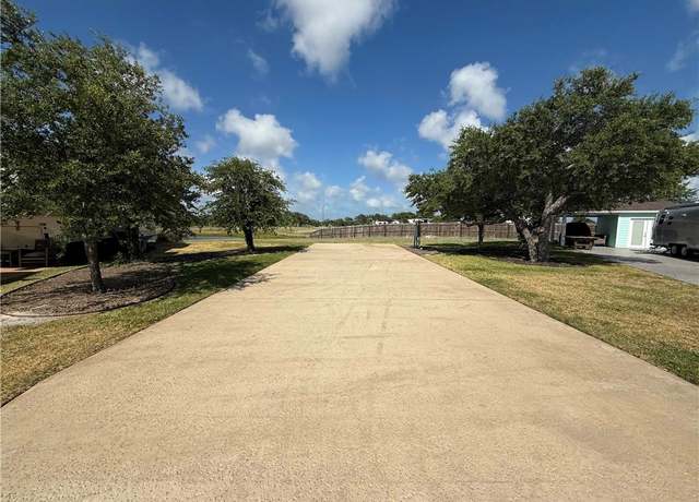 Property at 5 Augusta Cir, Aransas Pass, TX 78336
