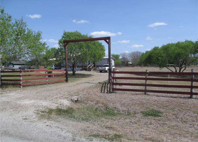 Property at 4662 Ranch, Robstown, TX 78380, 2 beds, 1.5 baths