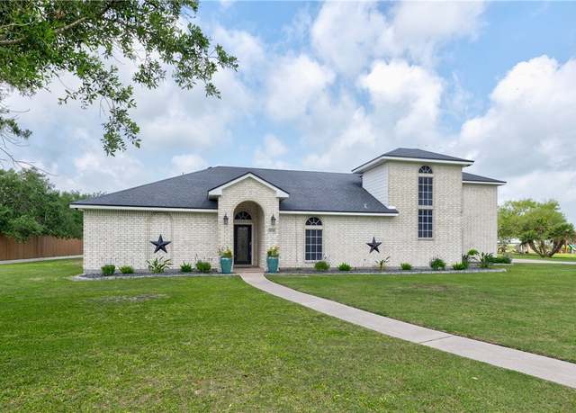Property at 6041 King Trl, Corpus Christi, TX 78414, 5 beds, 3.5 baths