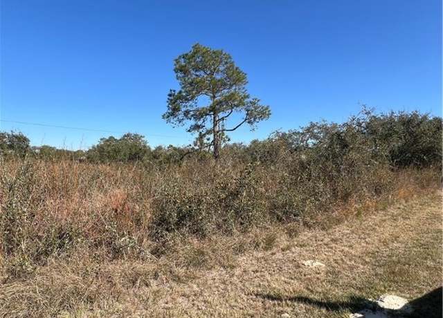 Property at 293 Woods Dr, Rockport, TX 78382