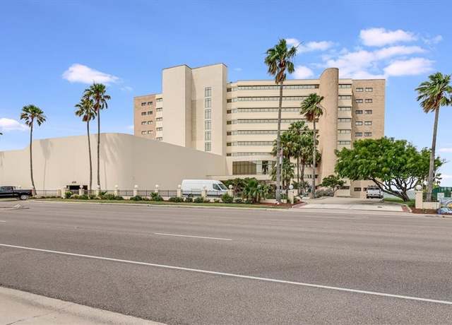 Property at 4350 Ocean Dr #103, Corpus Christi, TX 78412, 3 beds, 2.5 baths