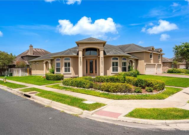 Property at 6002 Strasbourg Dr, Corpus Christi, TX 78414, 4 beds, 3.5 baths