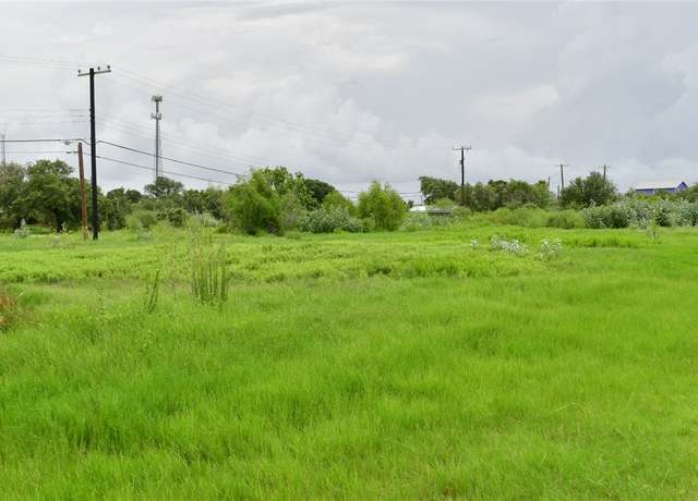 Property at 135 Castle Oak, Rockport, TX 78382