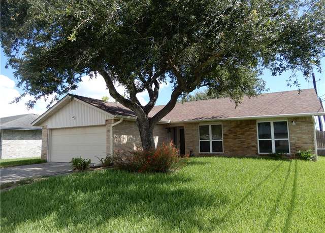 Property at 7330 New Brunswick Dr, Corpus Christi, TX 78414, 3 beds, 2 baths